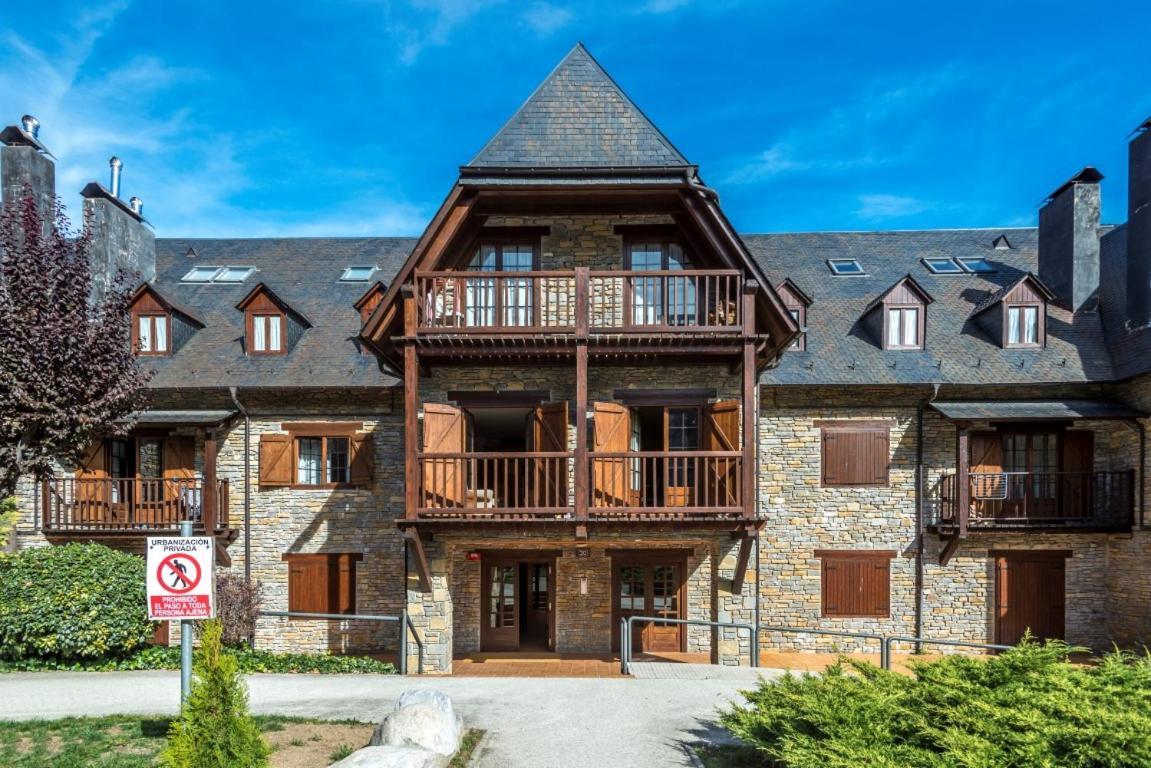 Aparthotel Vielha V Extérieur photo